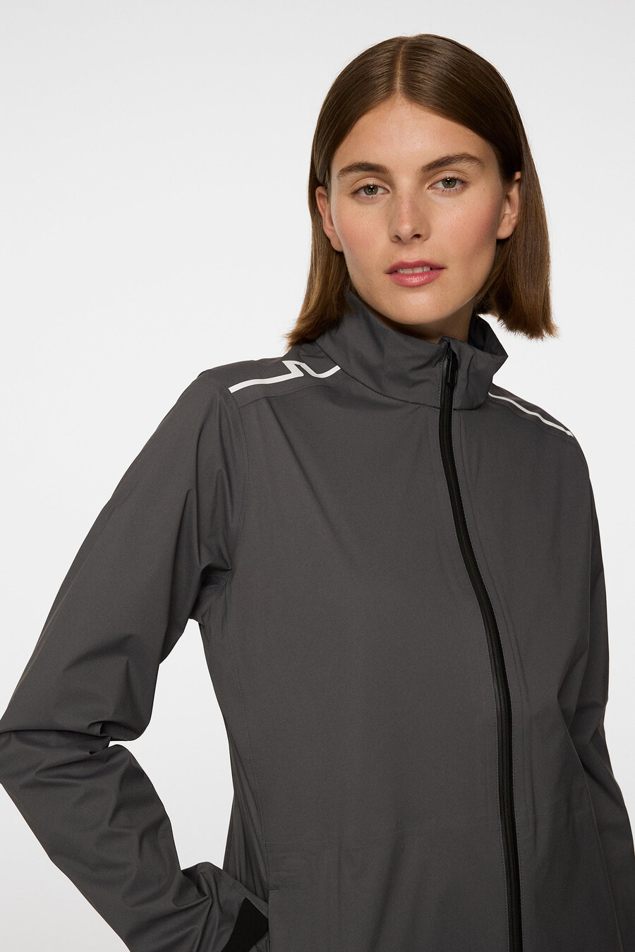 chaqueta impermeable bryn