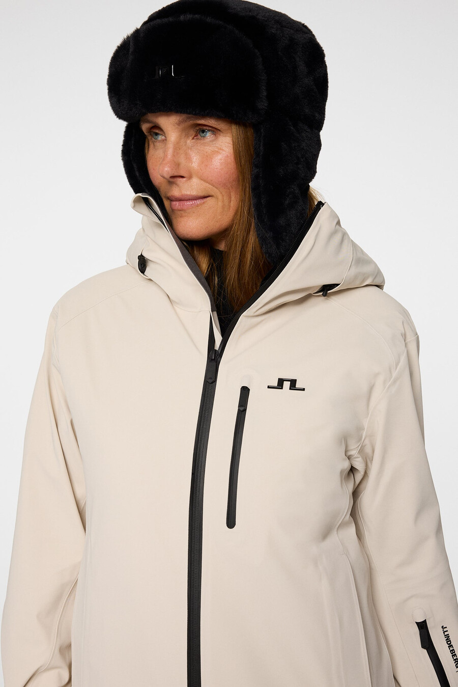 chaqueta solarcore shell