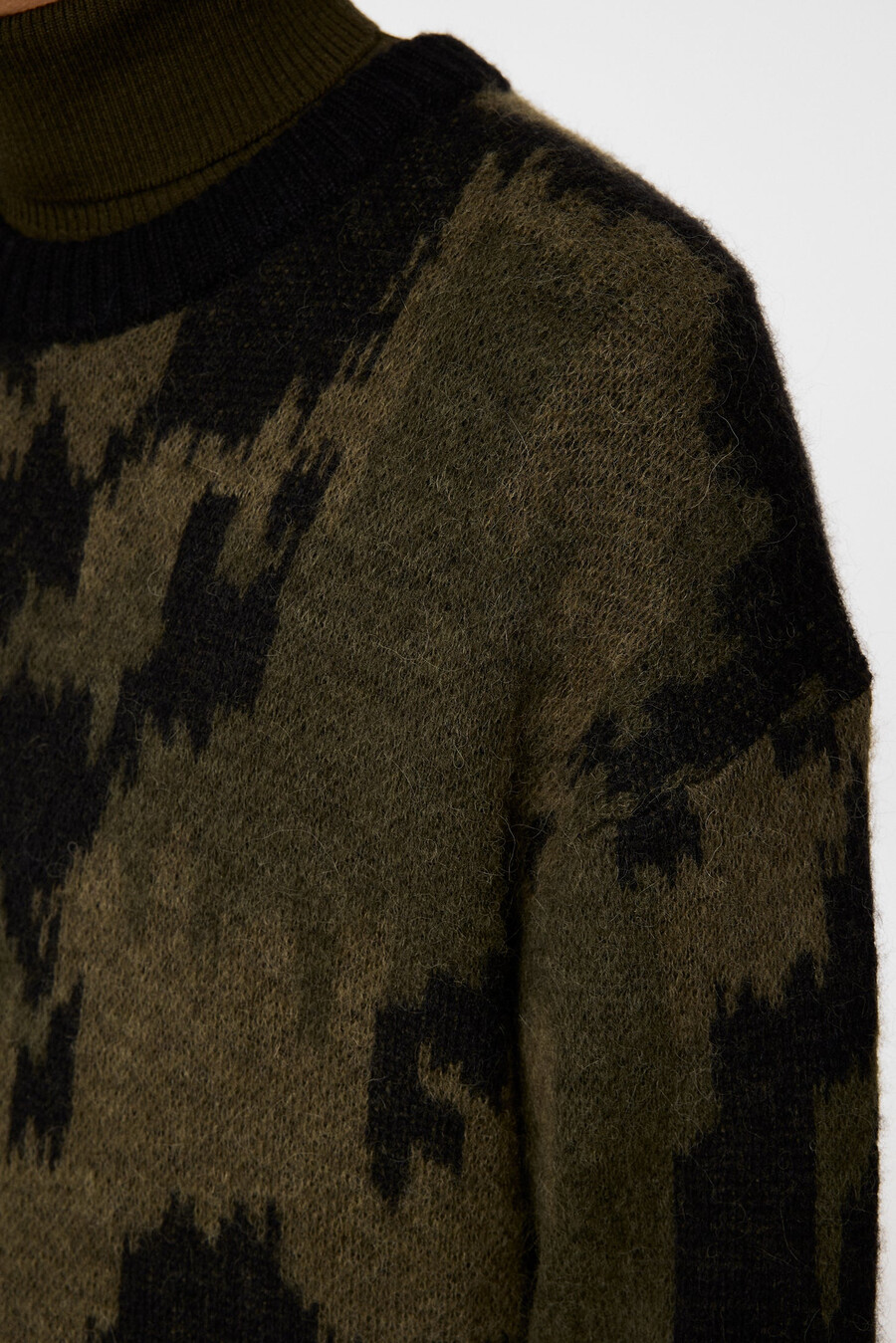 nate graphic jacquard knit