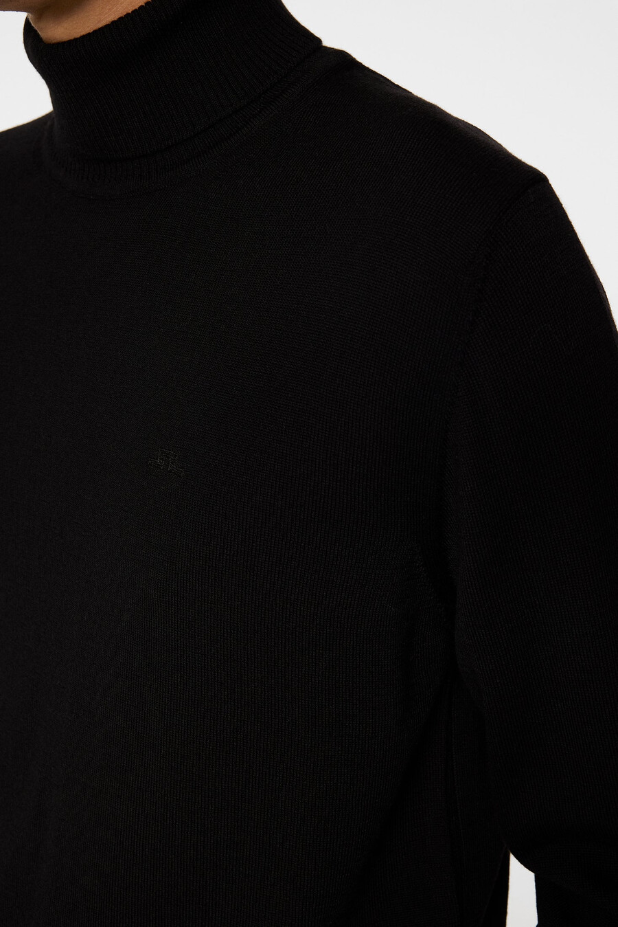 cuello alto de merino kaden