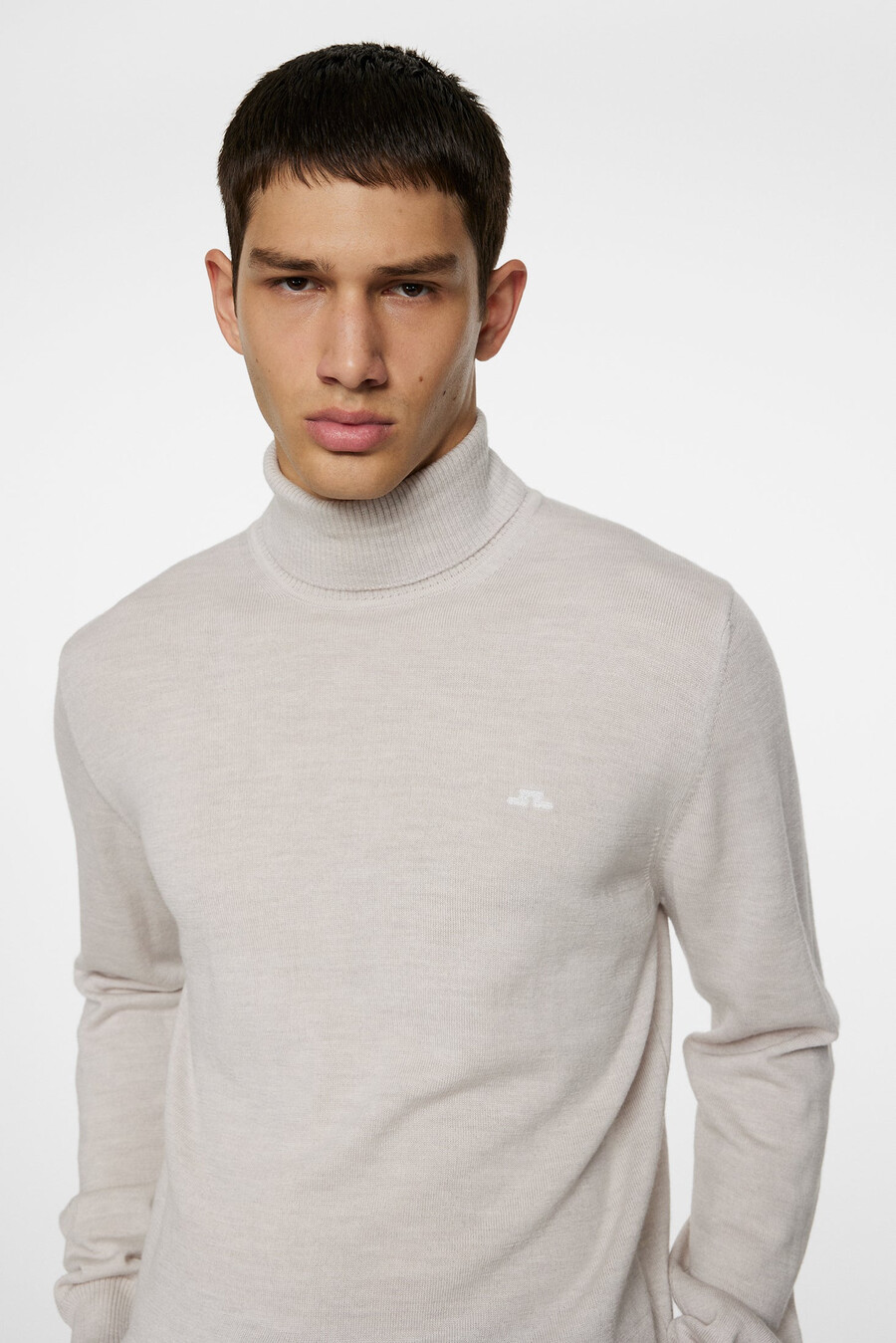 cuello alto de merino kaden