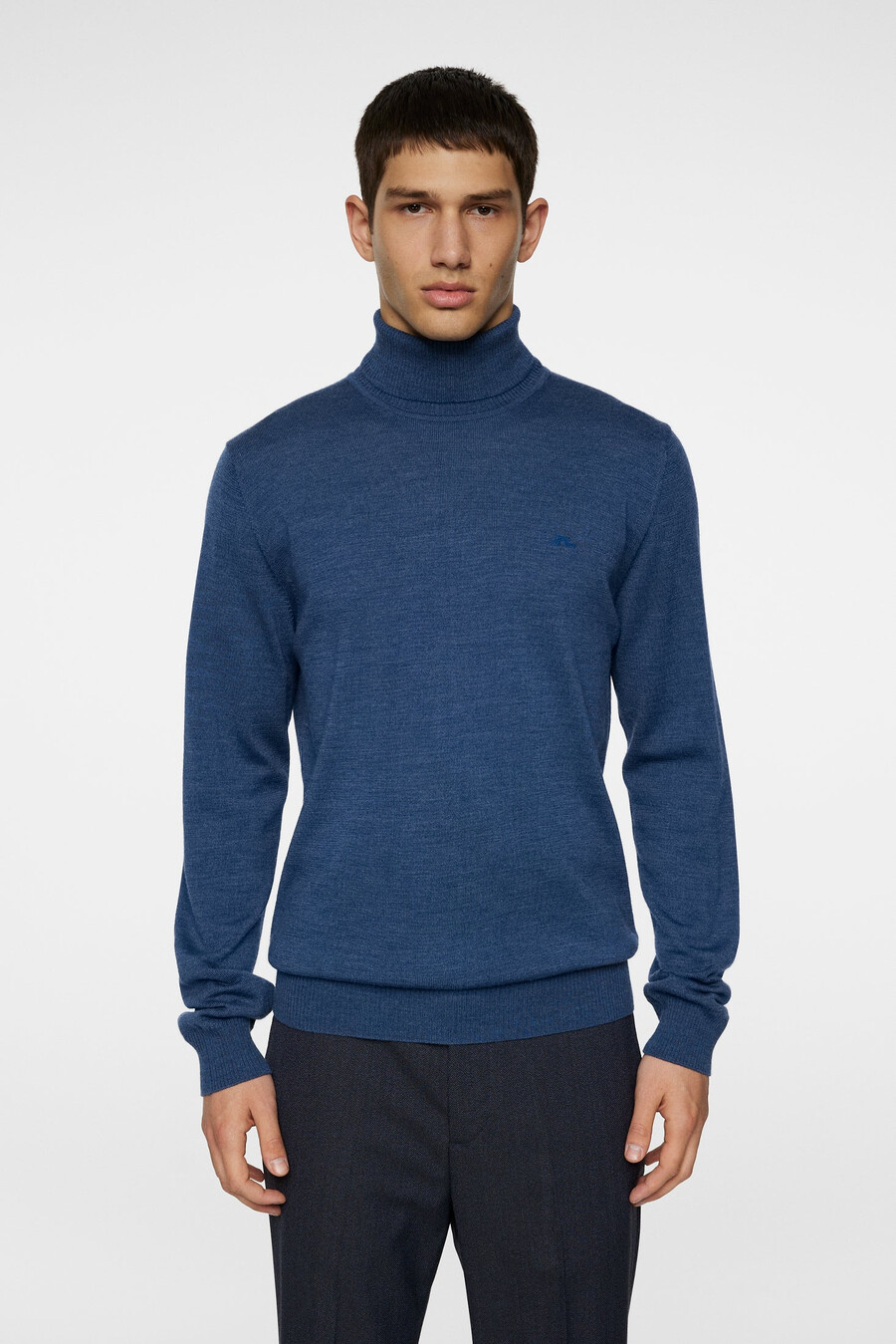 cuello alto de merino kaden