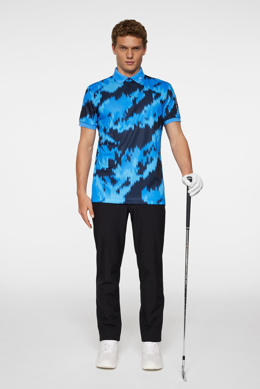 polo con estampado técnico tour