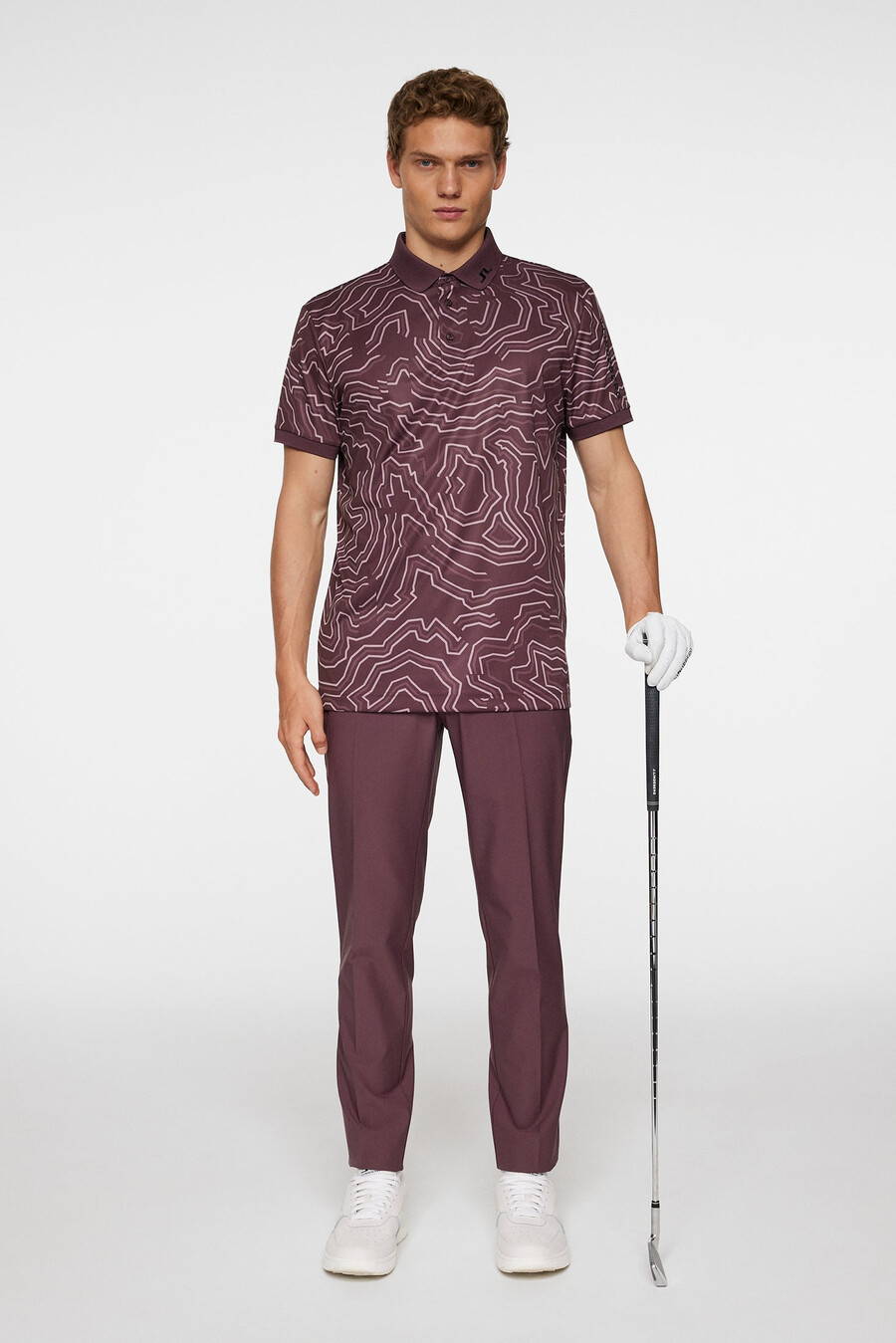 polo con estampado técnico tour