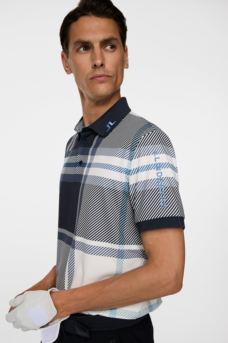 polo con estampado técnico tour dpwt