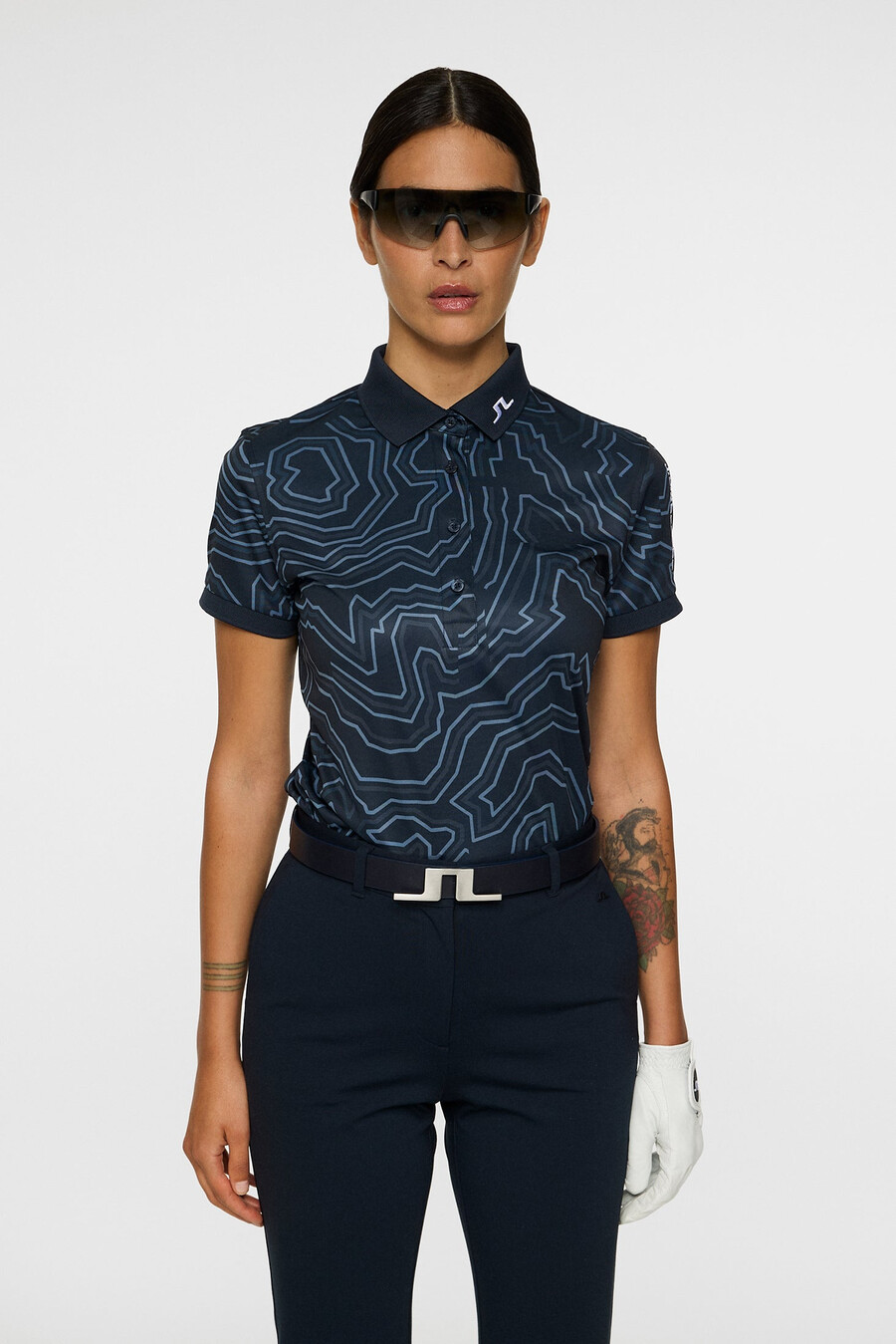 polo con estampado técnico tour