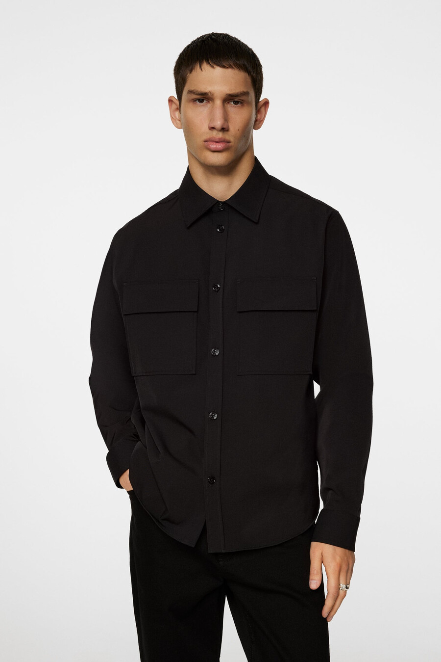 camisa drapeada técnica finnigan
