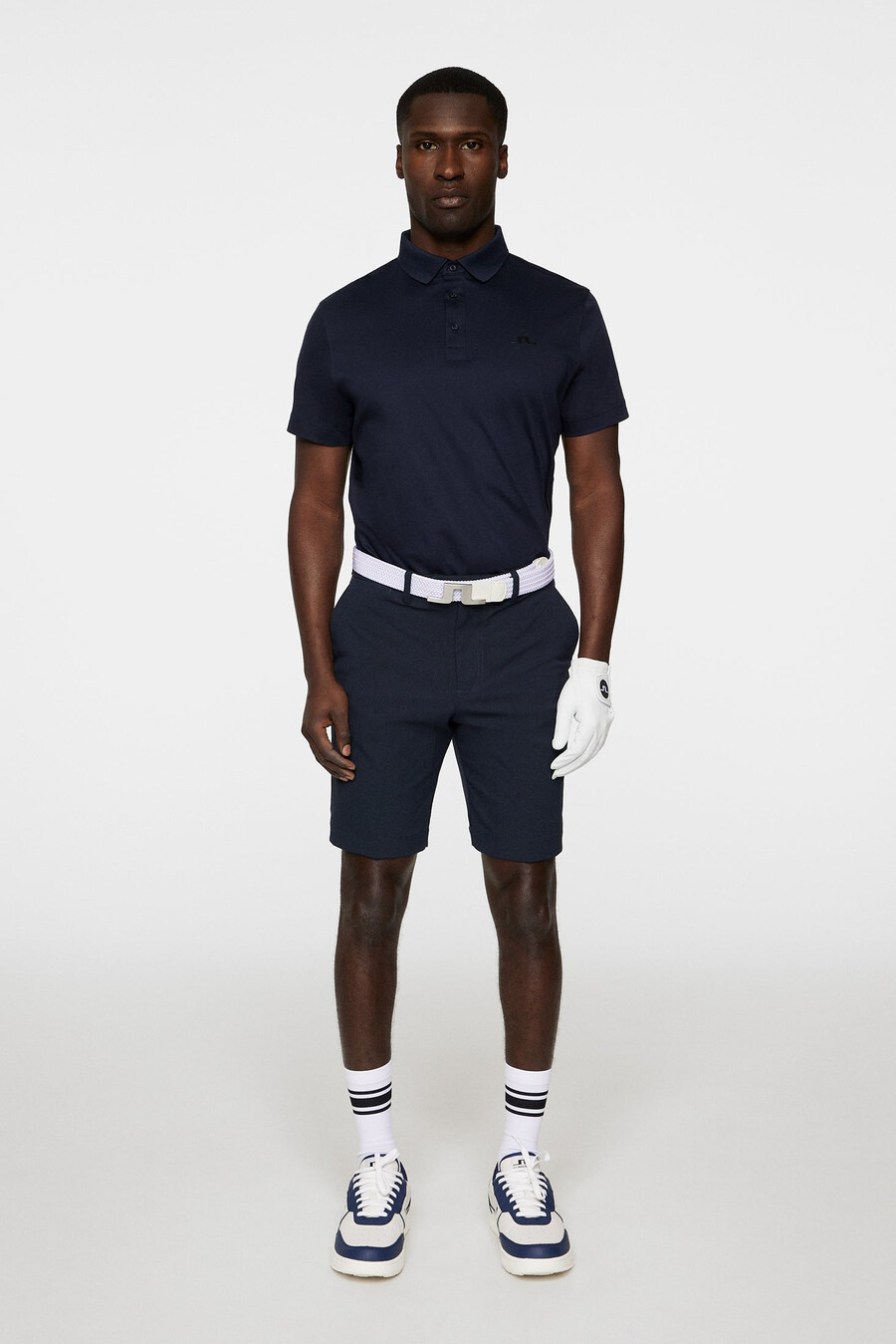 pantalones cortos de golf ajustados y ventilados