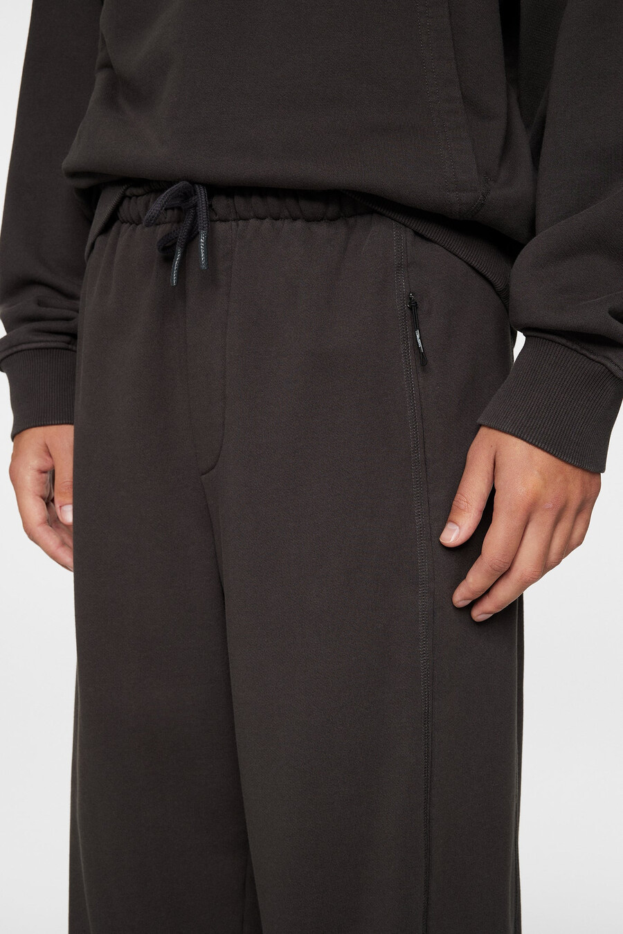 pantalones deportivos callan