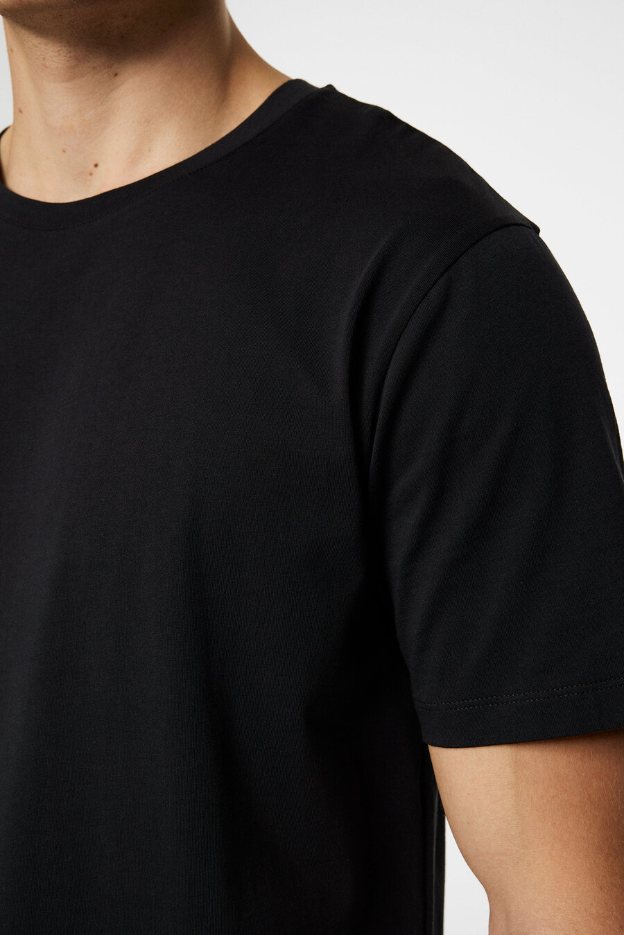 camiseta básica de sid