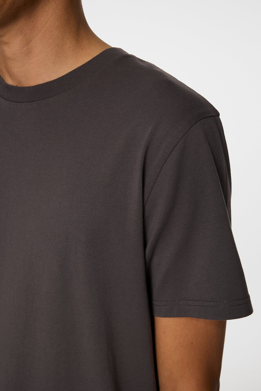camiseta básica de sid