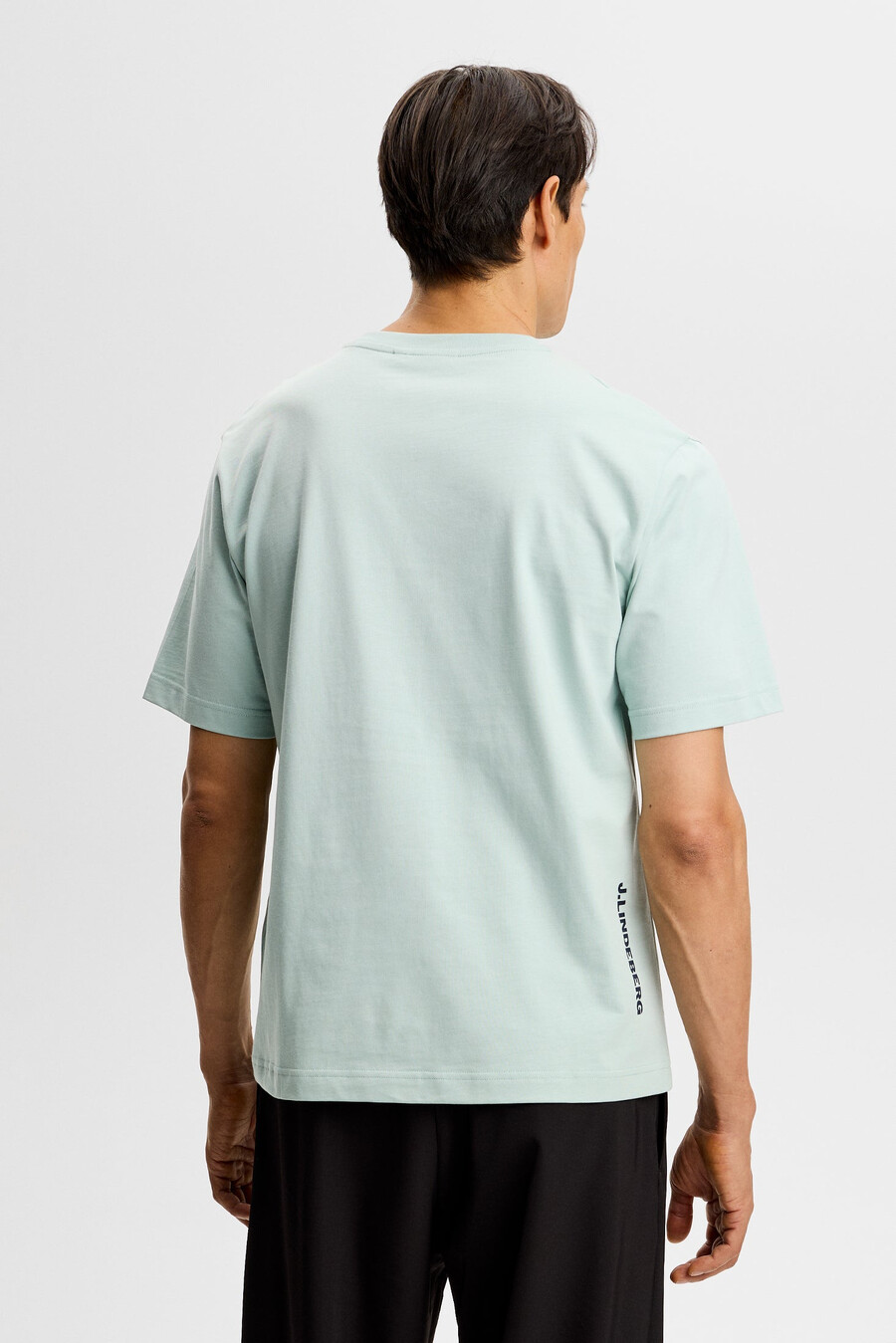 camiseta con el logotipo de parcie