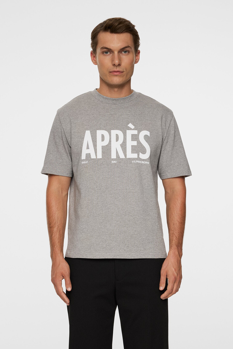 camiseta con el logotipo de temporada de hale