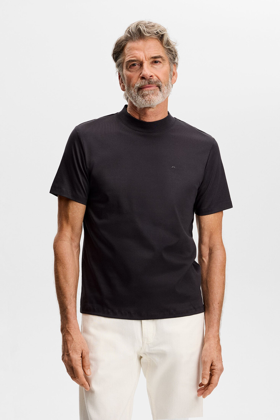 camiseta de cuello alto ace