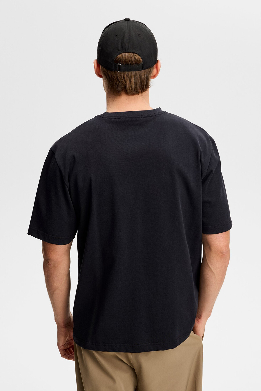 camiseta con el logotipo pesado de hale