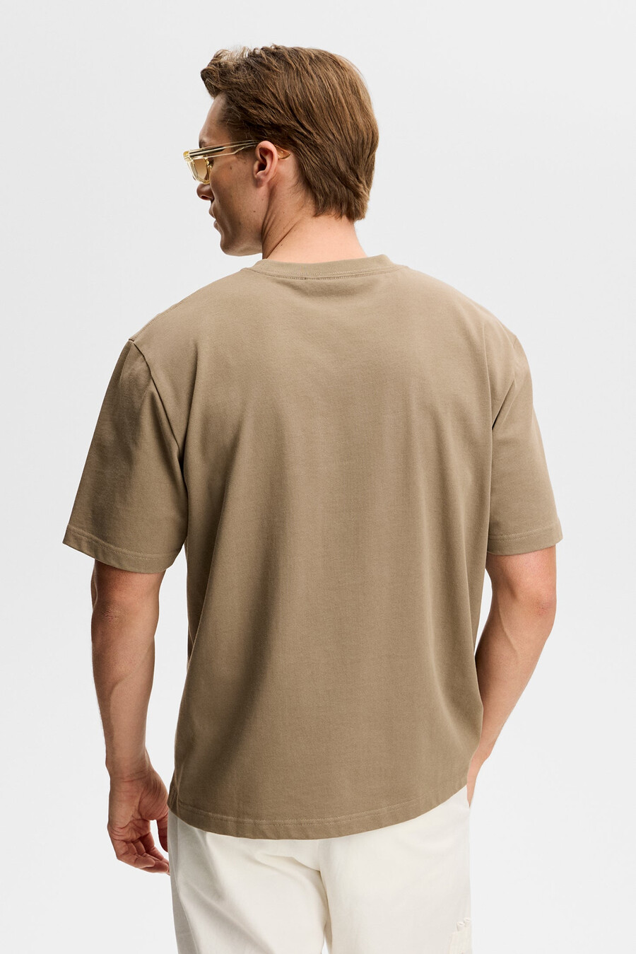 camiseta con el logotipo pesado de hale