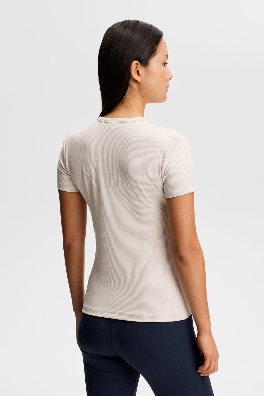 arisa top