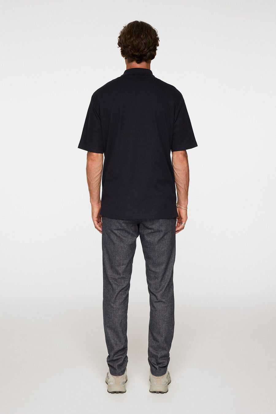 pantalones con microestampado ched