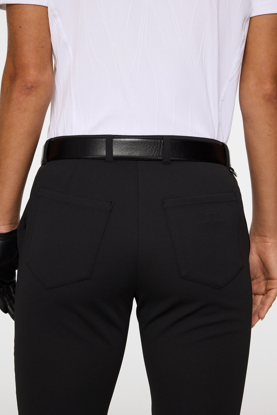 pantalón acampanado